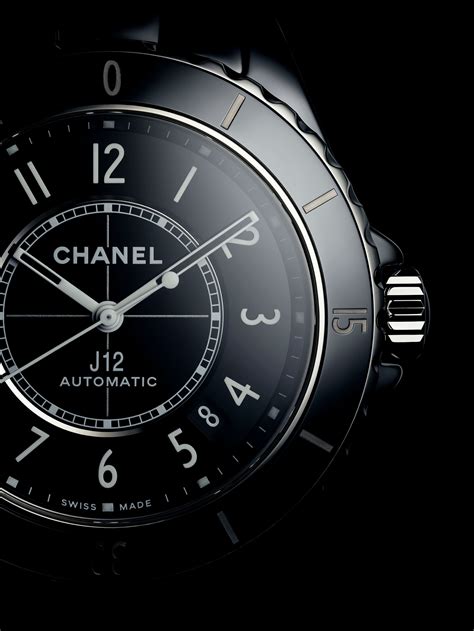 chanel j10|More.